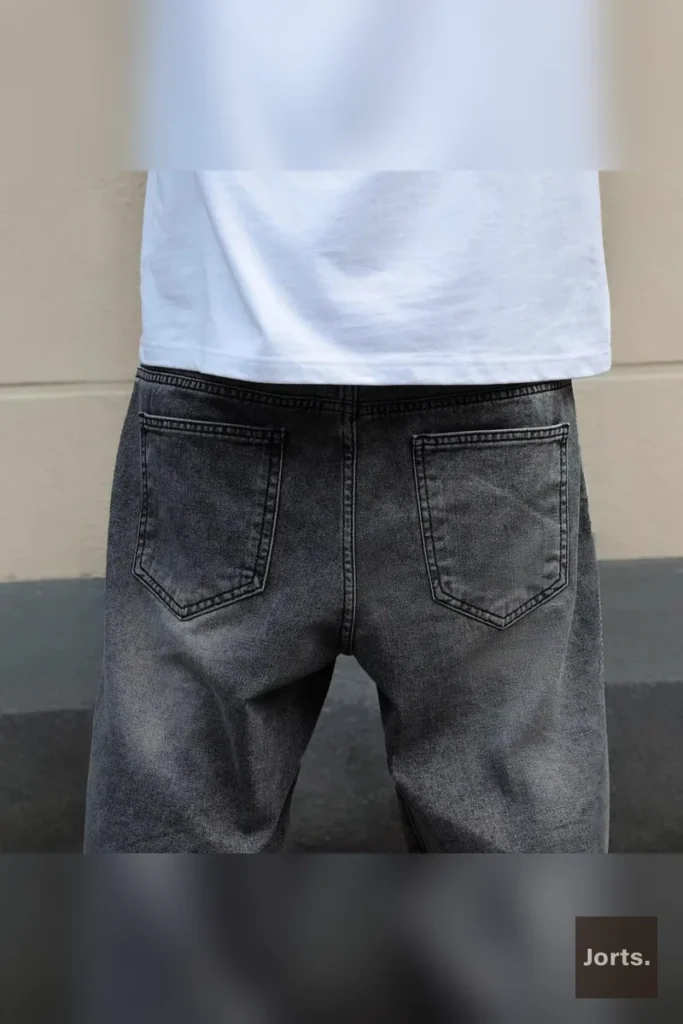 Street Mens Relaxed Fit Gray Denim Straight-Leg Shorts